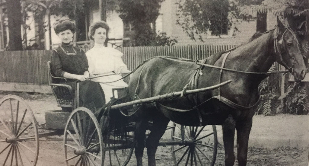 Historic carriage in Cartersville